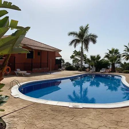 Apartamento Valle De Izas شقة